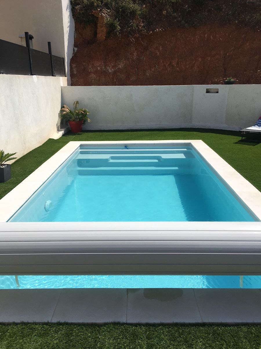 piscine polyester